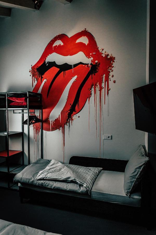 Boutique Apartments Old School Soll Luaran gambar