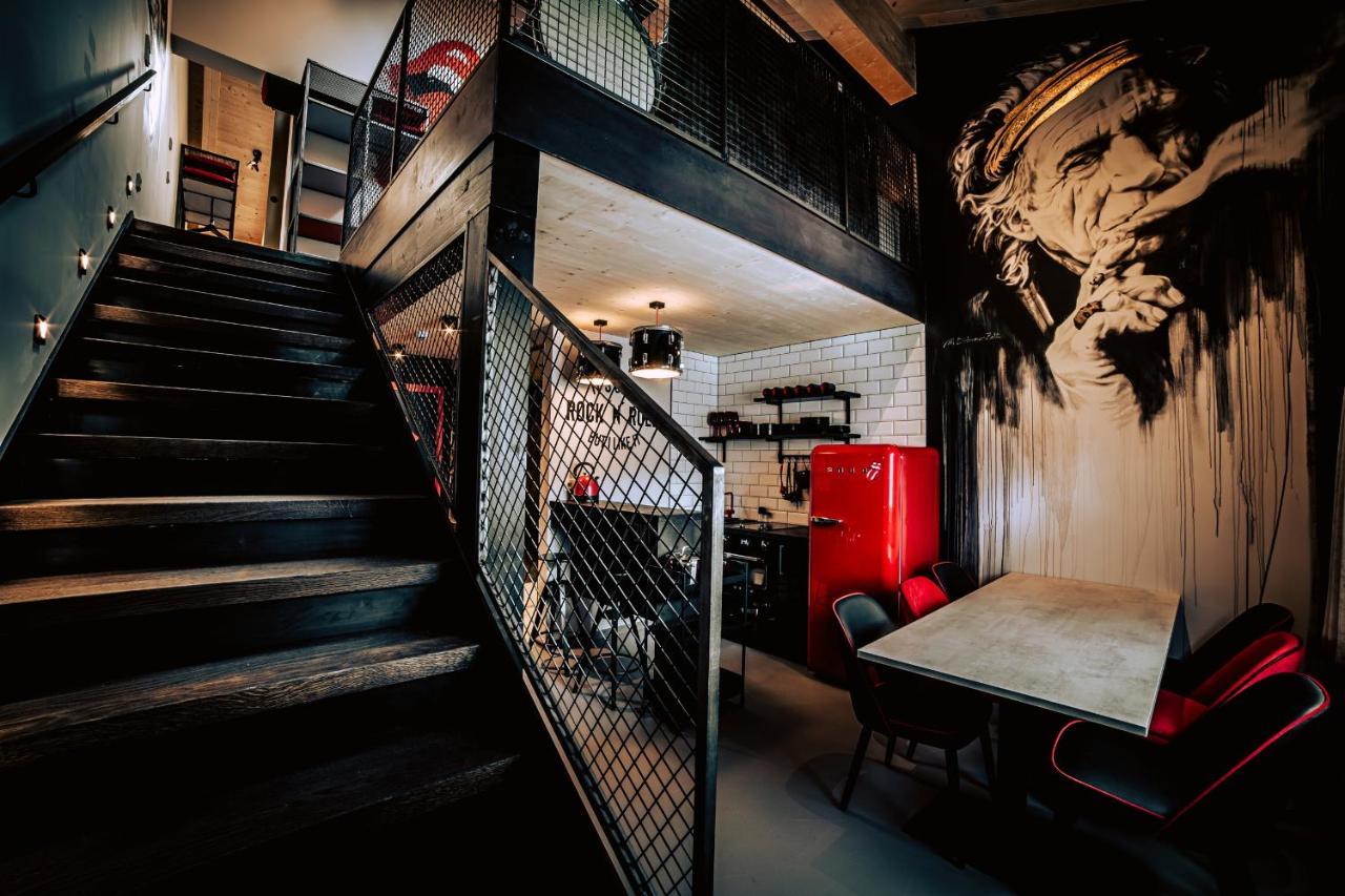 Boutique Apartments Old School Soll Luaran gambar