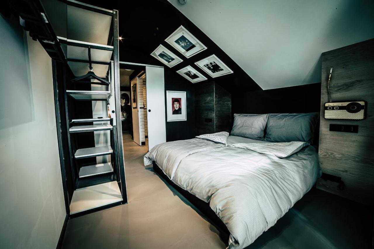Boutique Apartments Old School Soll Luaran gambar