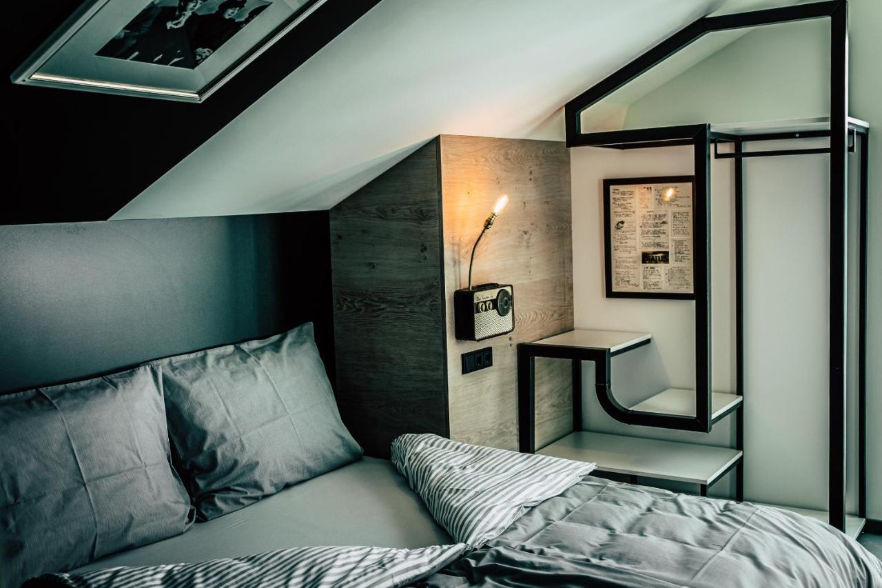 Boutique Apartments Old School Soll Luaran gambar
