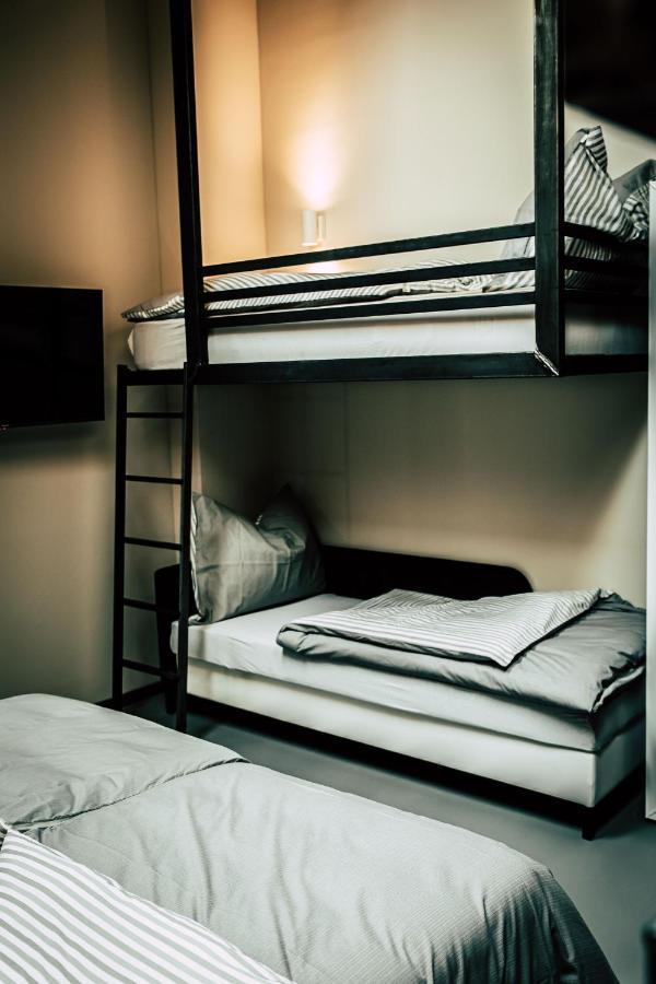 Boutique Apartments Old School Soll Luaran gambar