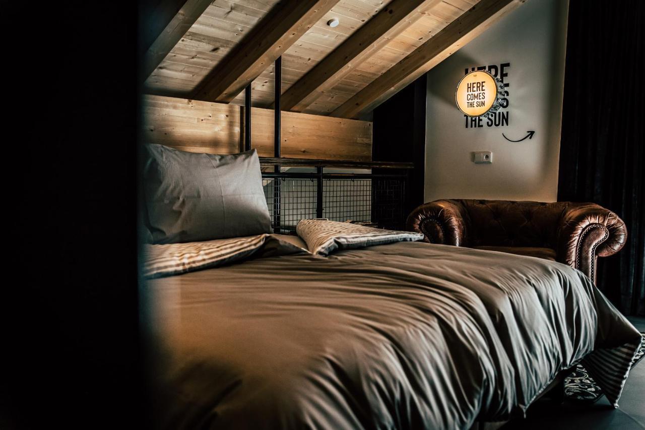Boutique Apartments Old School Soll Luaran gambar