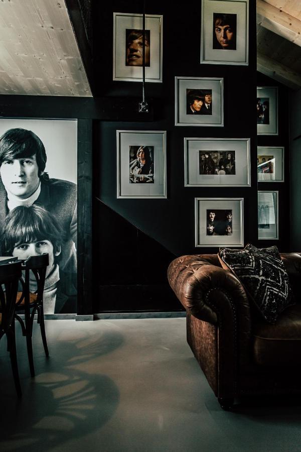 Boutique Apartments Old School Soll Luaran gambar
